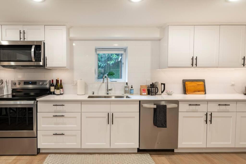 Modern, New & Industrial In Georgetown Villa Seattle Exterior foto